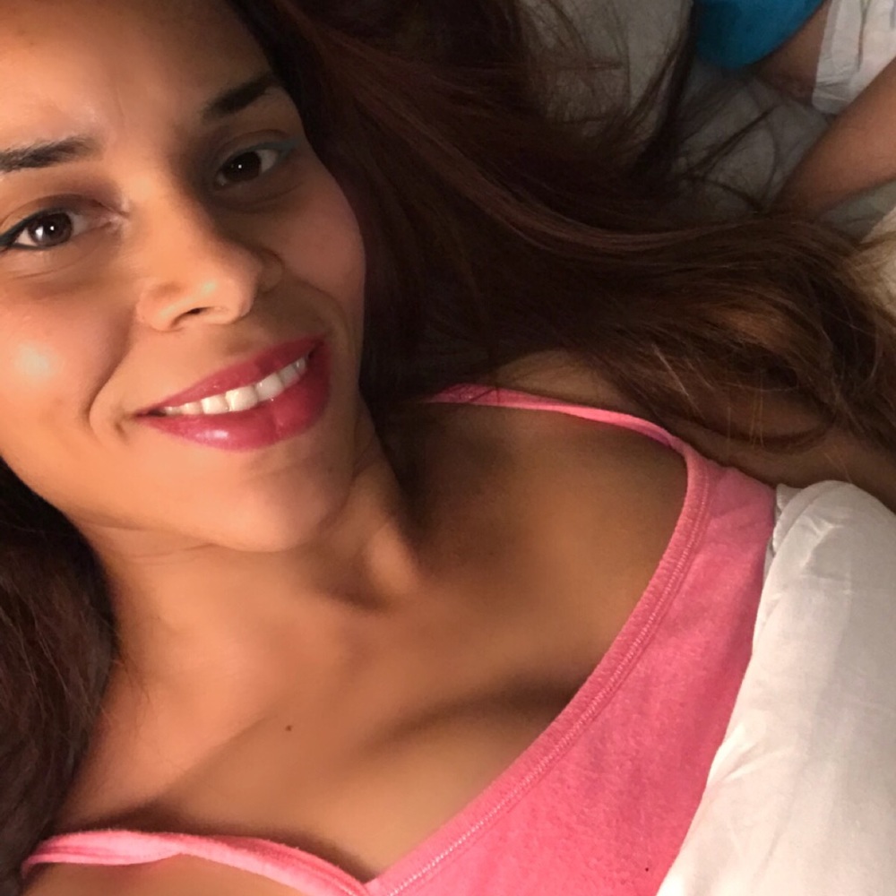 Meet your Posher, Xiomara